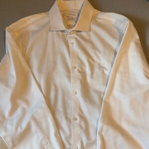 Calvin Klein Men's Crisp White Dress Shirt